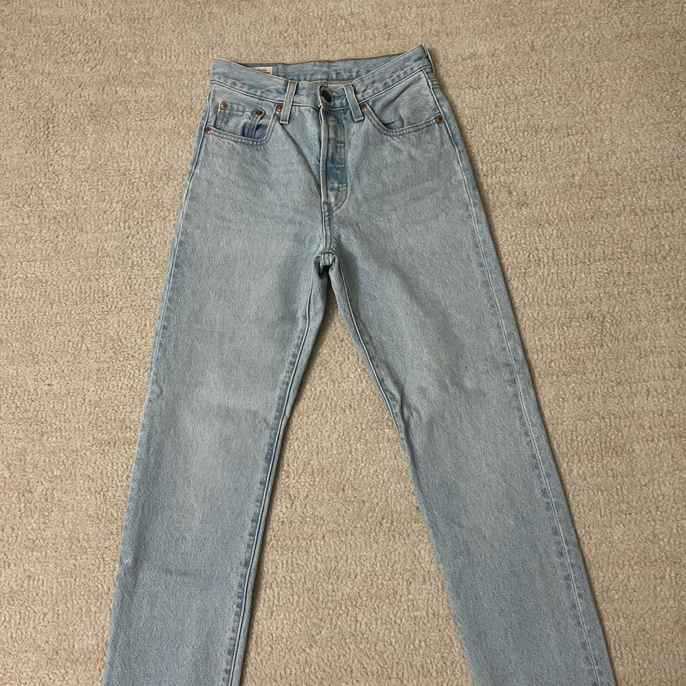 Levi's Women's High Rise Light Blue Jeans